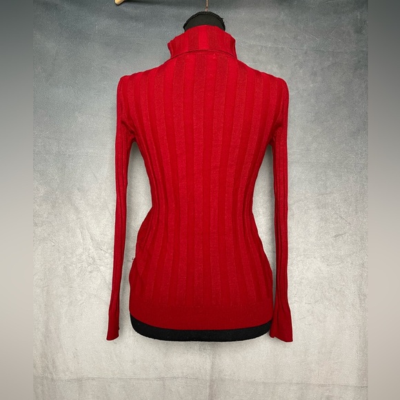 Red knit turtleneck sweater size small - Picture 6 of 6